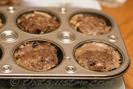 individual beef and olive meatloaf cups - mini meatloaves