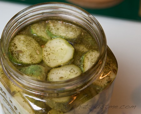 homemade fridge pickles
